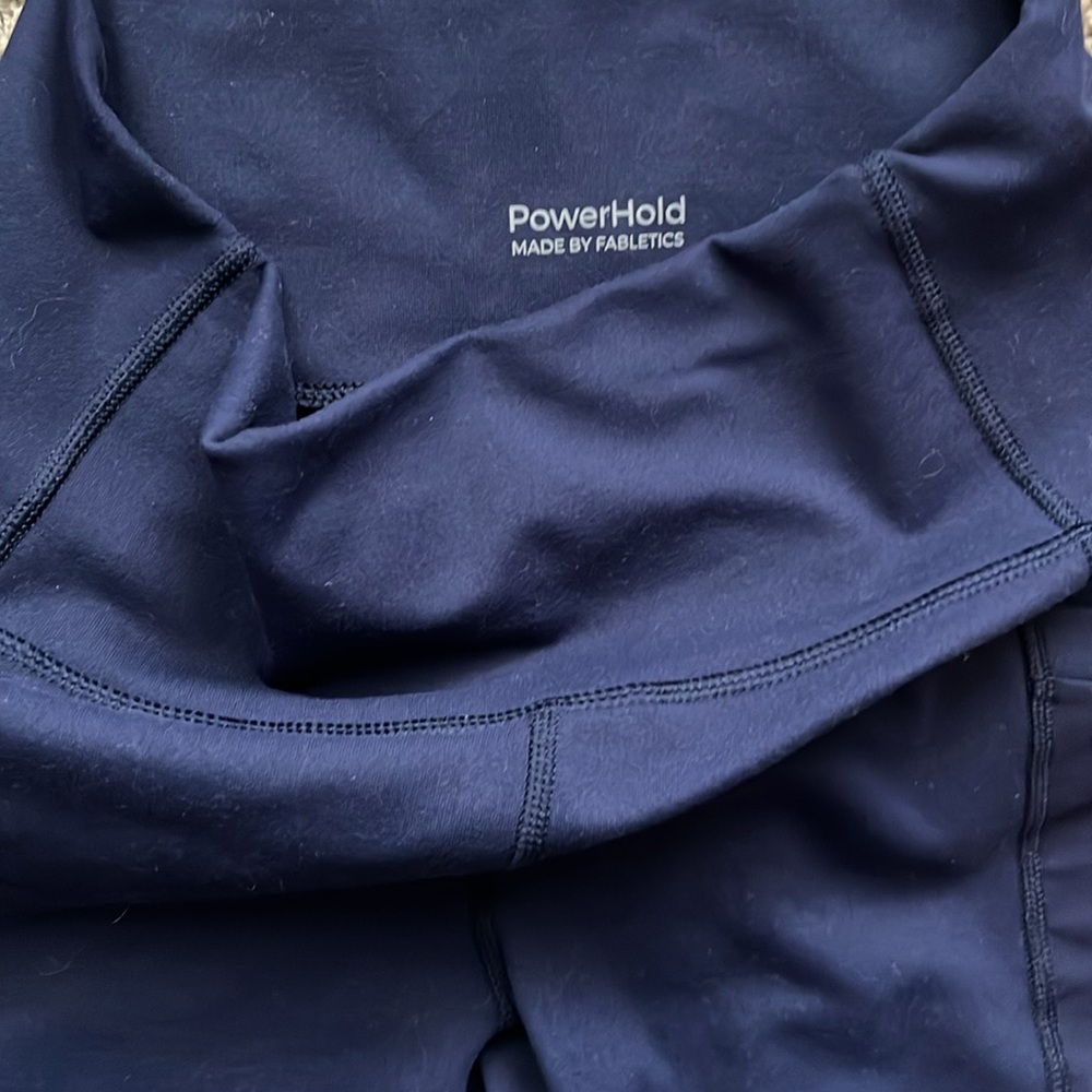 Fabletics shorts - Picture 2 of 3